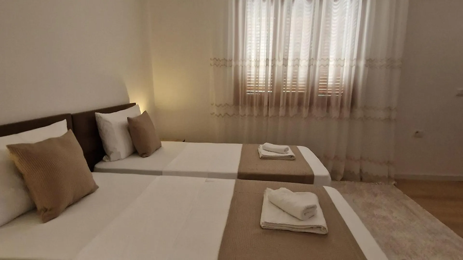 Villa Yucca Vlorë 0*,