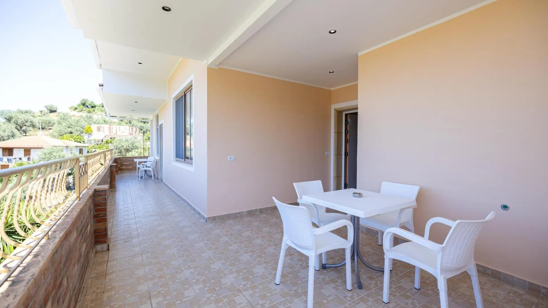 Villa Yucca Vlore